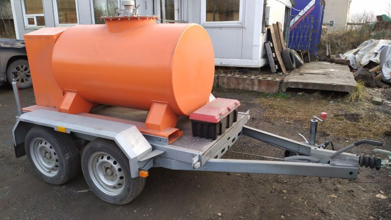 Прицеп-топливозаправщик ShopTank