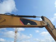 Экскаватор гусеничный Caterpillar 320DL 6