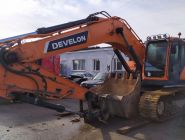 Экскаватор гусеничный Develon DX300LC-7B 23