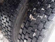 Грузовик бортовой с КМУ Volvo FL 5