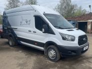 Ford Transit цельнометаллический 2