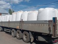 Седельный тягач Renault Premium с бортовым полуприцепом Narko. 2 Седельный тягач Renault Premium с бортовым полуприцепом Narko. 2