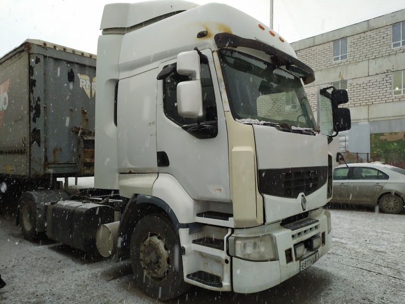 Седельный тягач Renault Premium 380.19T