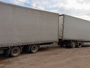 Грузовик тентованный Mercedes Actros 2541 с прицепом Krone 1