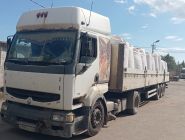 Седельный тягач Renault Premium с бортовым полуприцепом Narko. 1 Седельный тягач Renault Premium с бортовым полуприцепом Narko. 1
